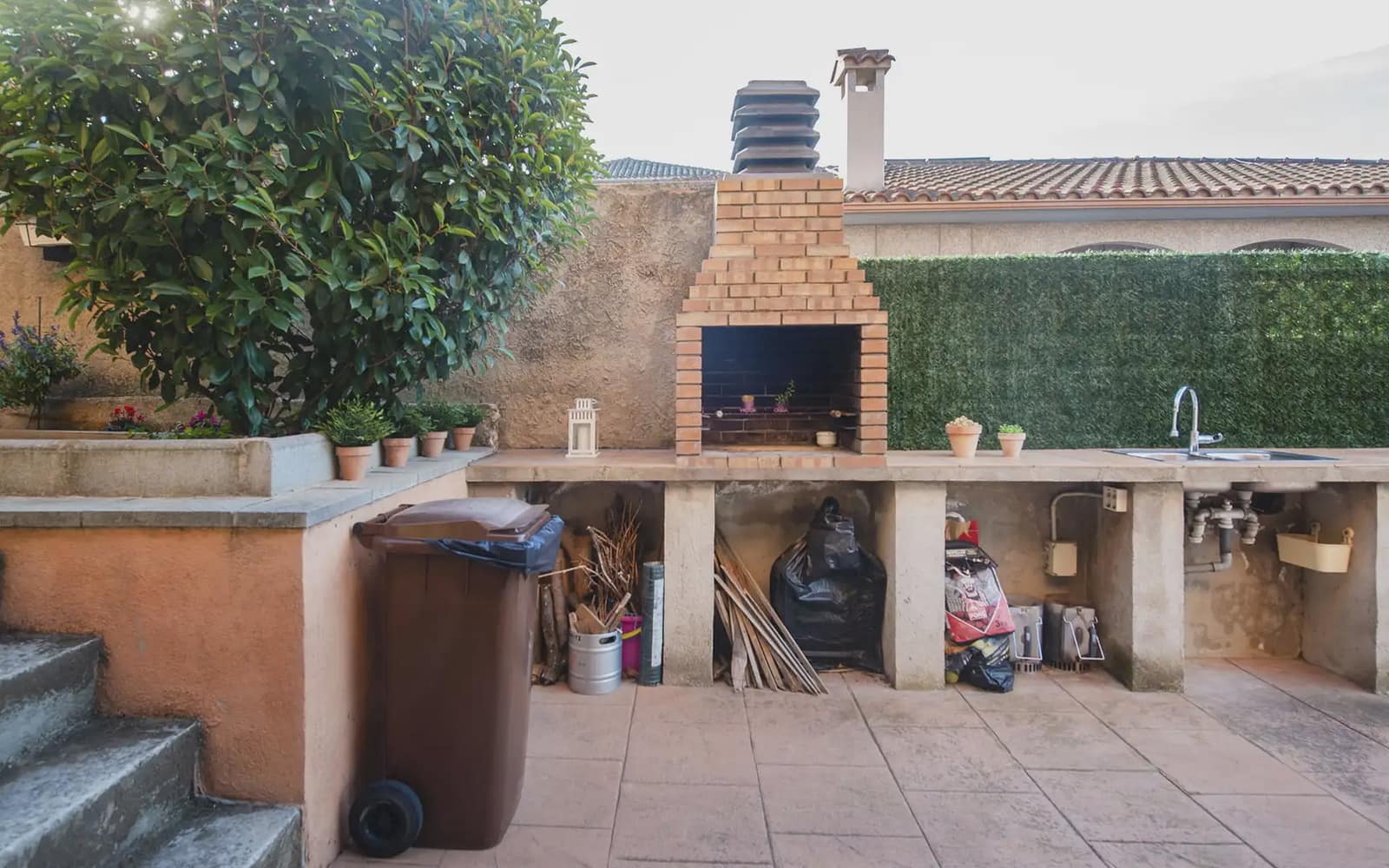 7 bedroom Villa for sale in Sant Fost de Campsentelles with garage - € 890,000 (Ref: 10160307)