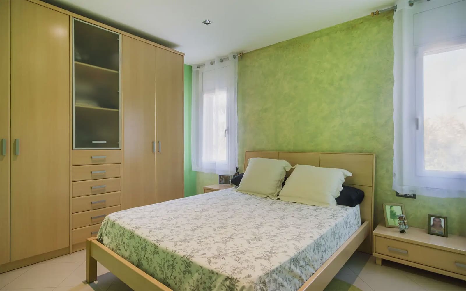 7 bedroom Villa for sale in Sant Fost de Campsentelles with garage - € 890,000 (Ref: 10160307)