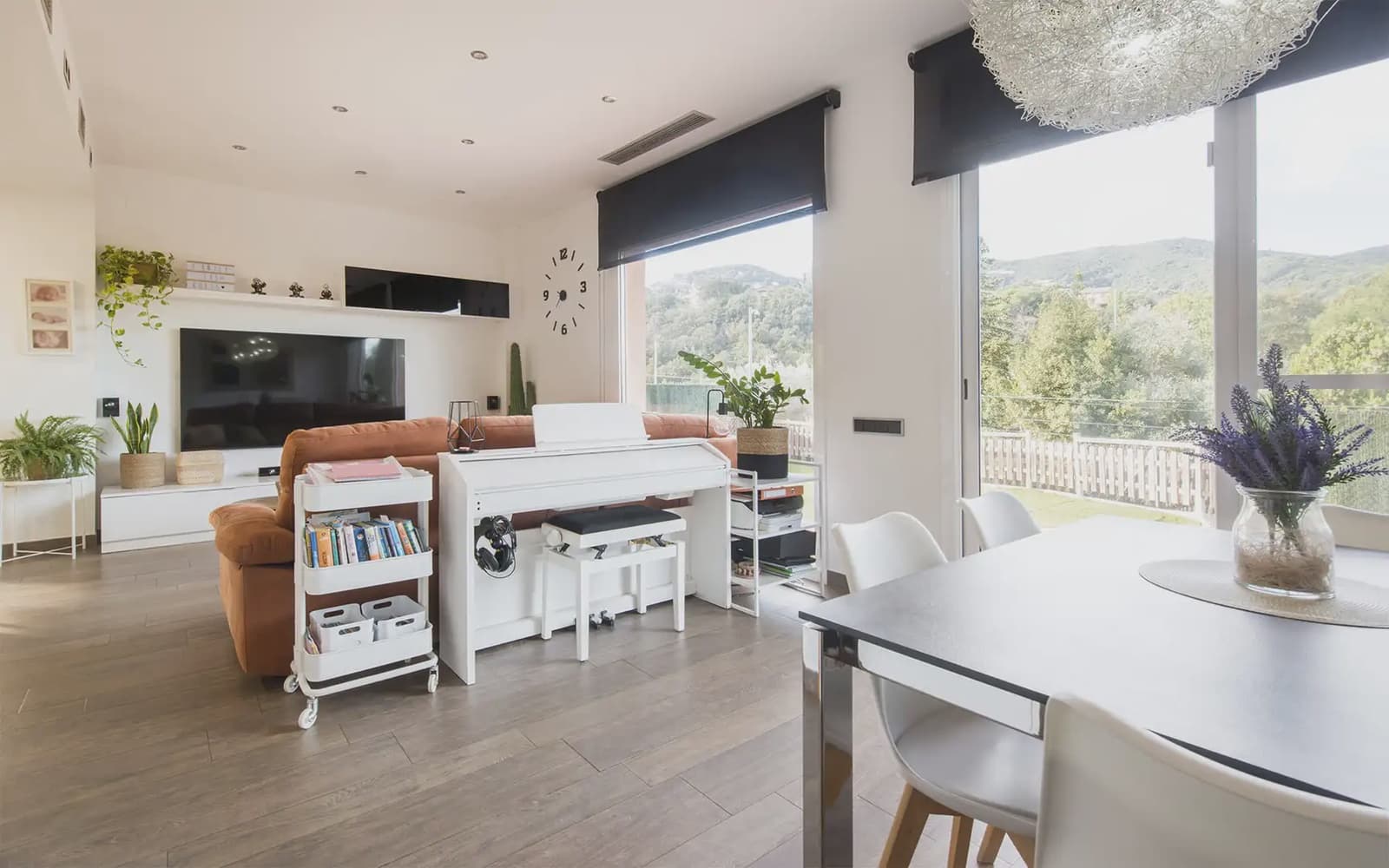 7 bedroom Villa for sale in Sant Fost de Campsentelles with garage - € 890,000 (Ref: 10160307)