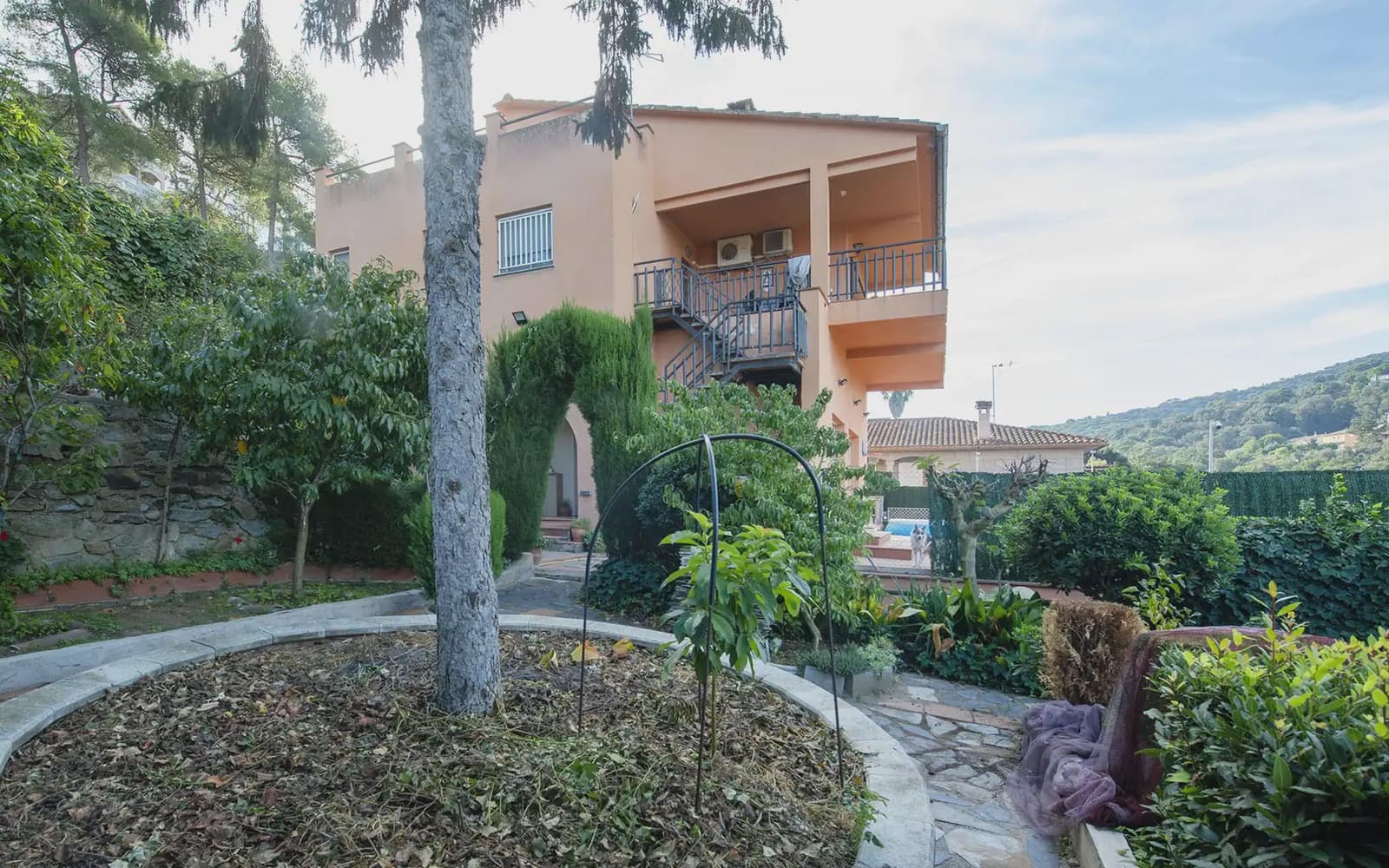7 bedroom Villa for sale in Sant Fost de Campsentelles with garage - € 890,000 (Ref: 10160307)