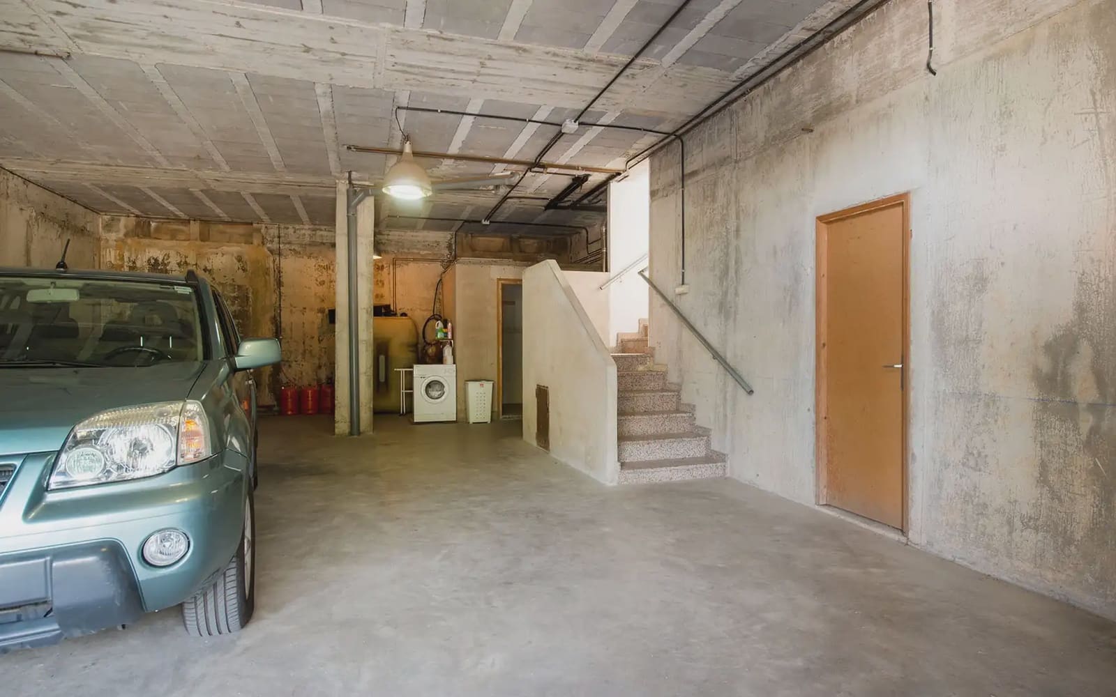 4 bedroom Villa for sale in Sant Fost de Campsentelles with garage - € 455,000 (Ref: 10160544)