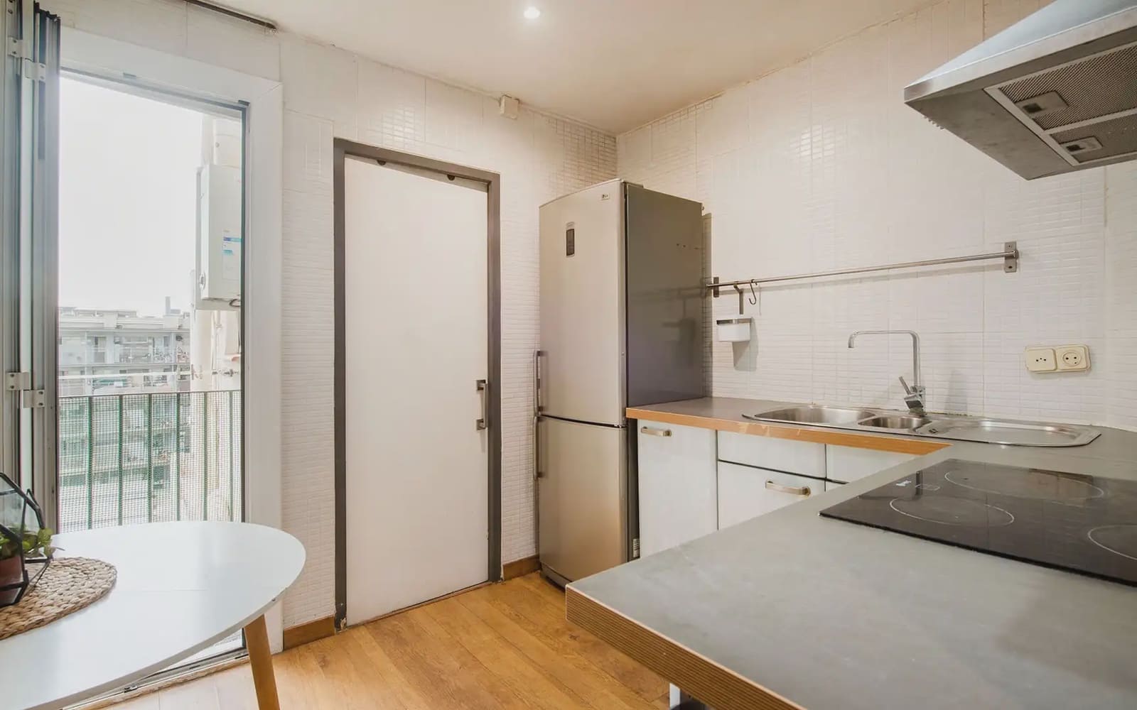 1 chambre Appartement à vendre à Barcelone ville - 250 000 € (Ref: 10163852)