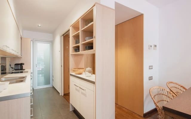 2 soverom Leilighet til salgs i La Dreta de L'Eixample, Barcelona by - € 550 000 (Ref: 10165840)