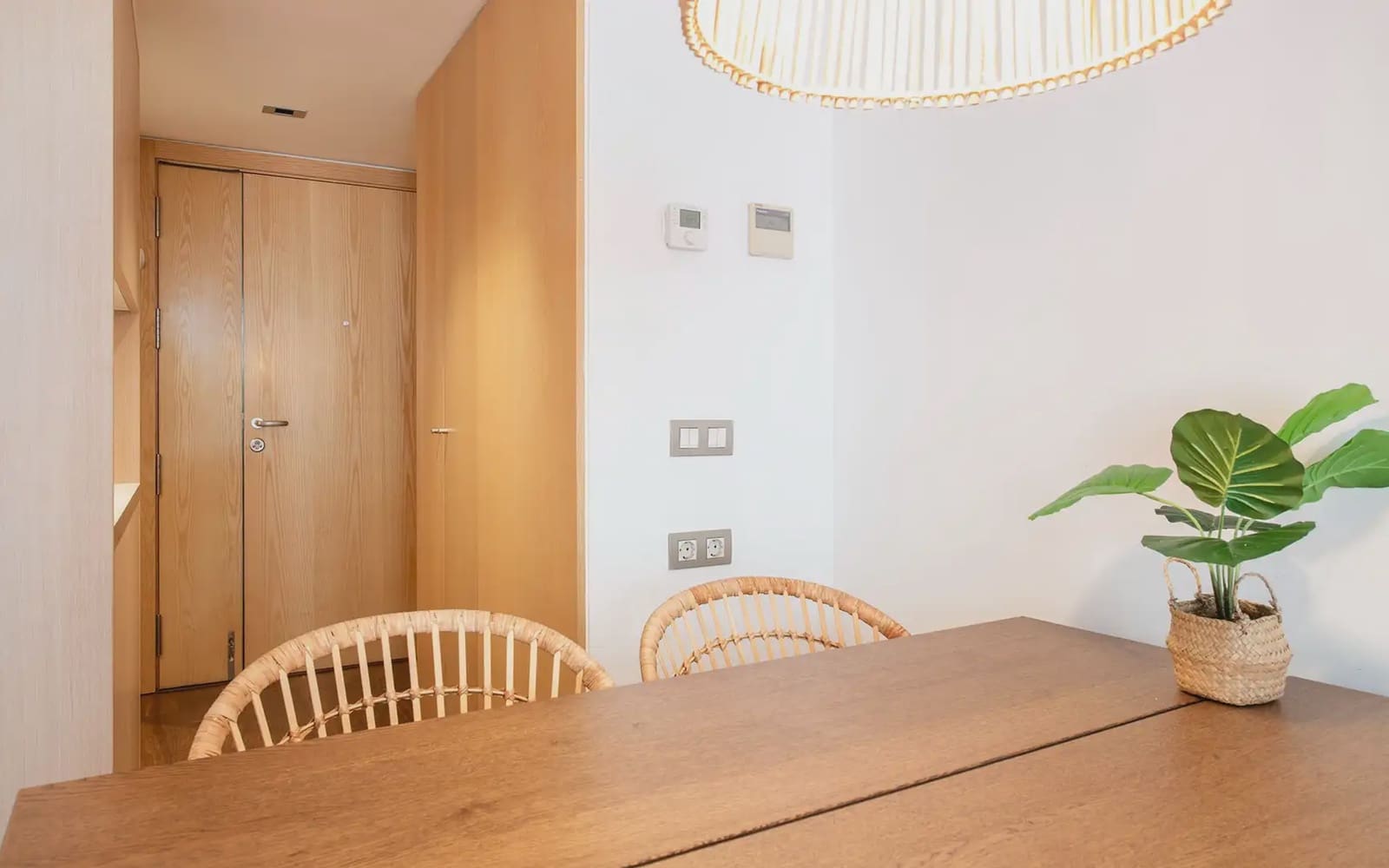 2 bedroom Flat for sale in Barcelona city - € 550,000 (Ref: 10165840)