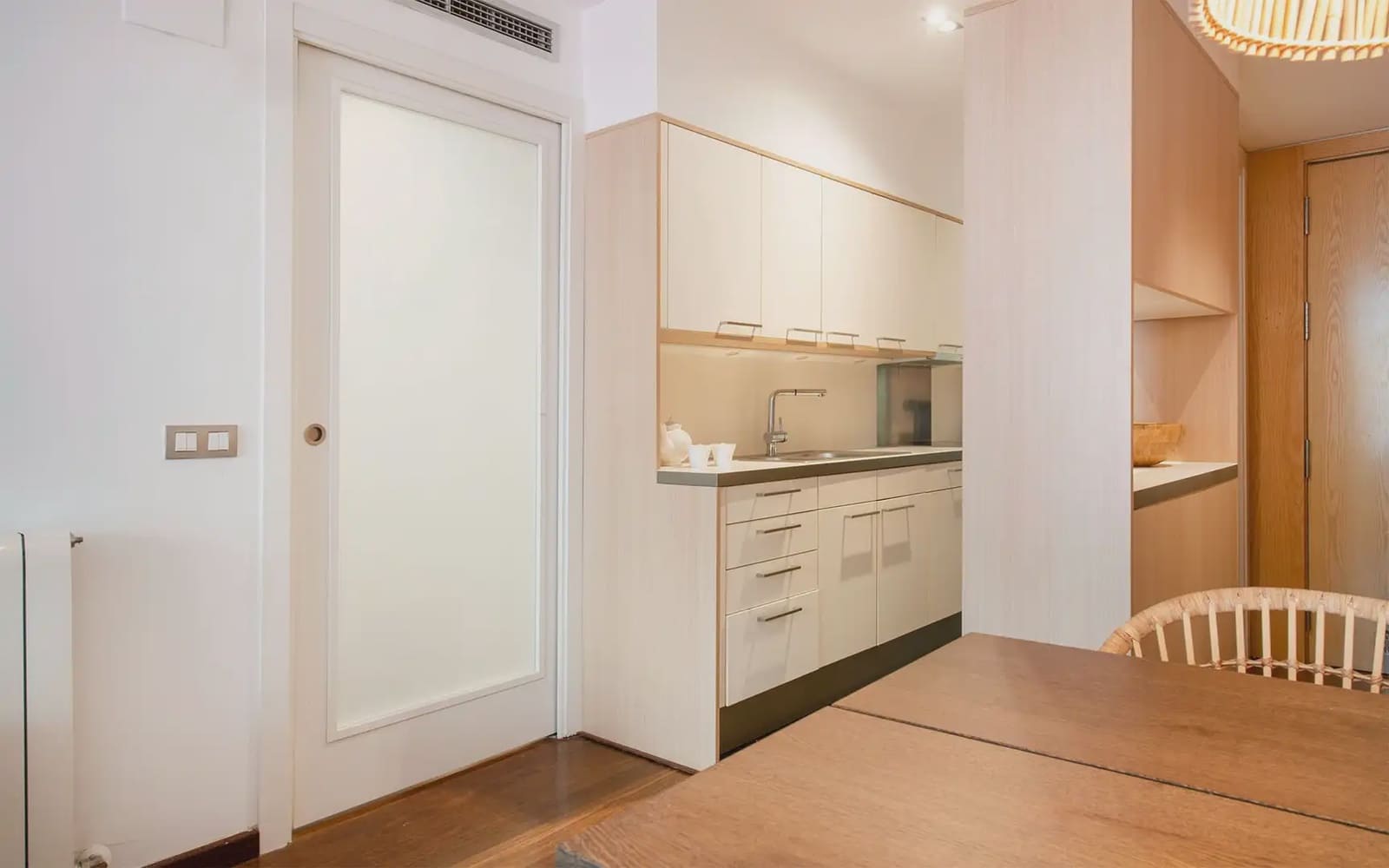 2 bedroom Flat for sale in Barcelona city - € 550,000 (Ref: 10165840)
