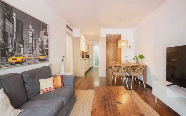 2 soverom Leilighet til salgs i La Dreta de L'Eixample, Barcelona by - € 550 000 (Ref: 10165840)