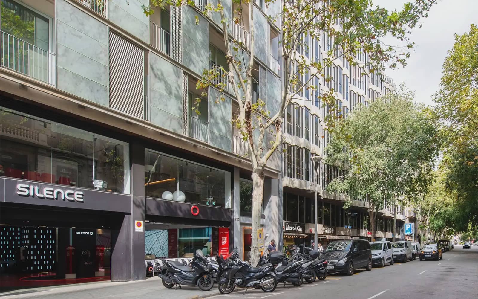 2 bedroom Flat for sale in Barcelona city - € 550,000 (Ref: 10165840)