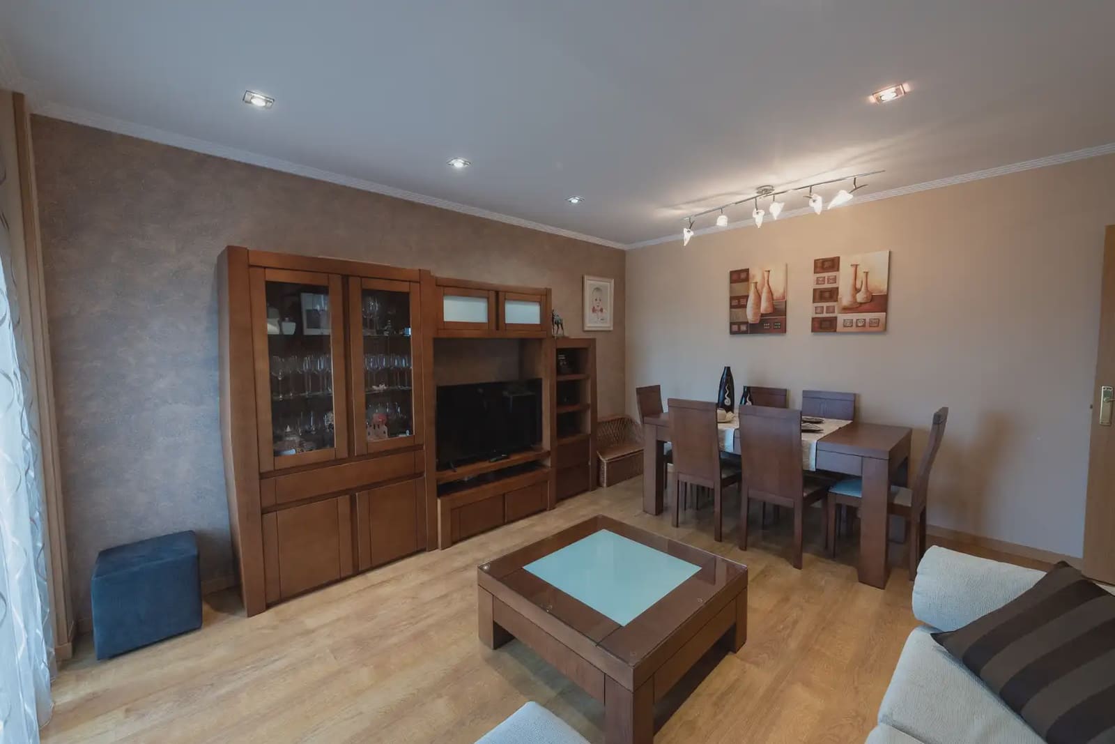 3 bedroom Flat for sale in Arroyo de la Encomienda with pool garage - € 249,500 (Ref: 10167938)