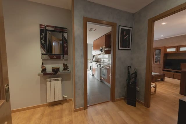 3 bedroom Flat for sale in Arroyo de la Encomienda with pool garage - € 249,500 (Ref: 10167938)