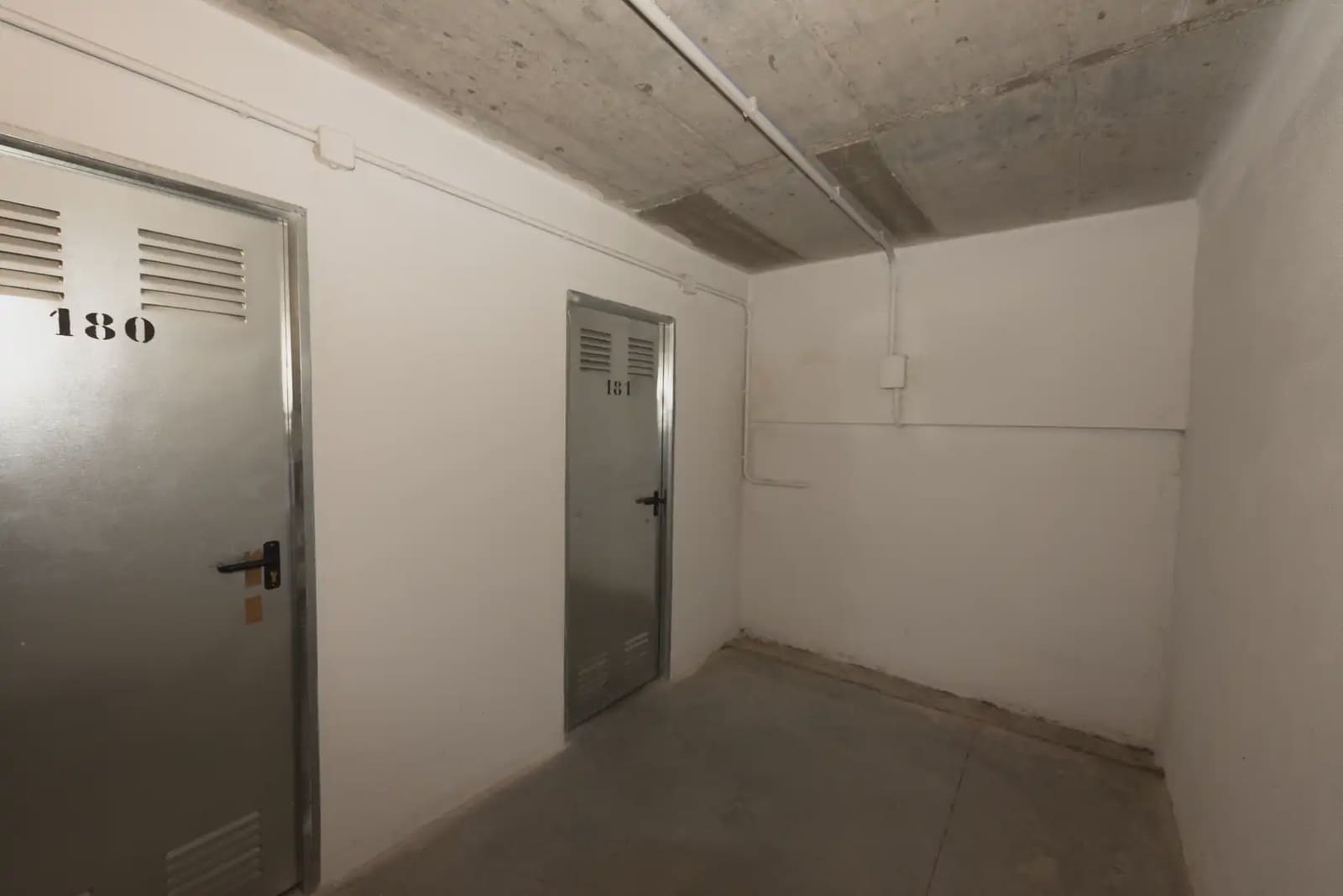 3 bedroom Flat for sale in Arroyo de la Encomienda with pool garage - € 249,500 (Ref: 10167938)