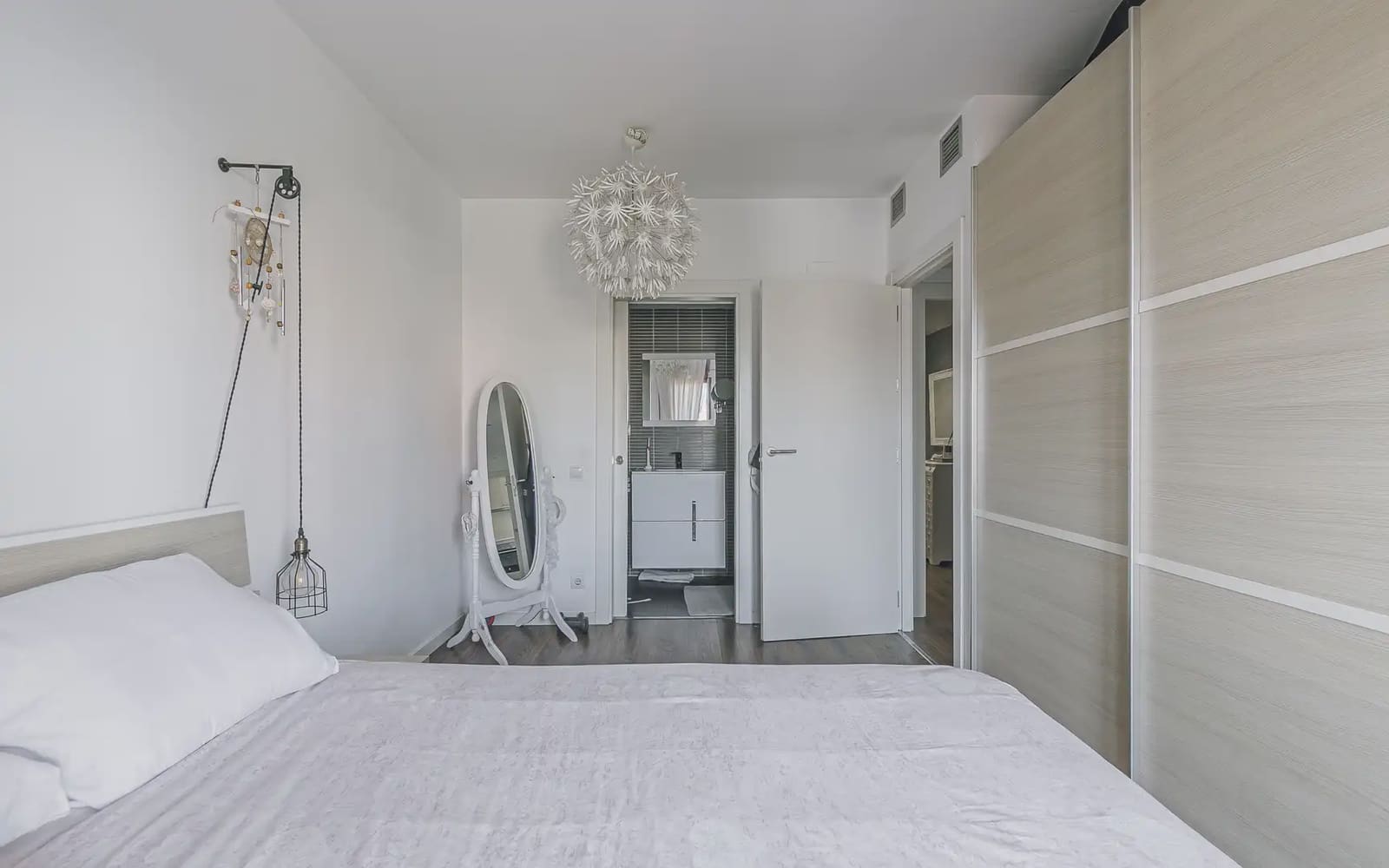 4 Zimmer Penthouse zu verkaufen in L'Hospitalet de Llobregat mit Pool - 571.000 € (Ref: 10170278)