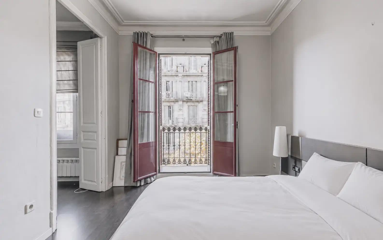 3 slaapkamer Flat te koop in Barcelona stad - € 579.000 (Ref: 10172968)