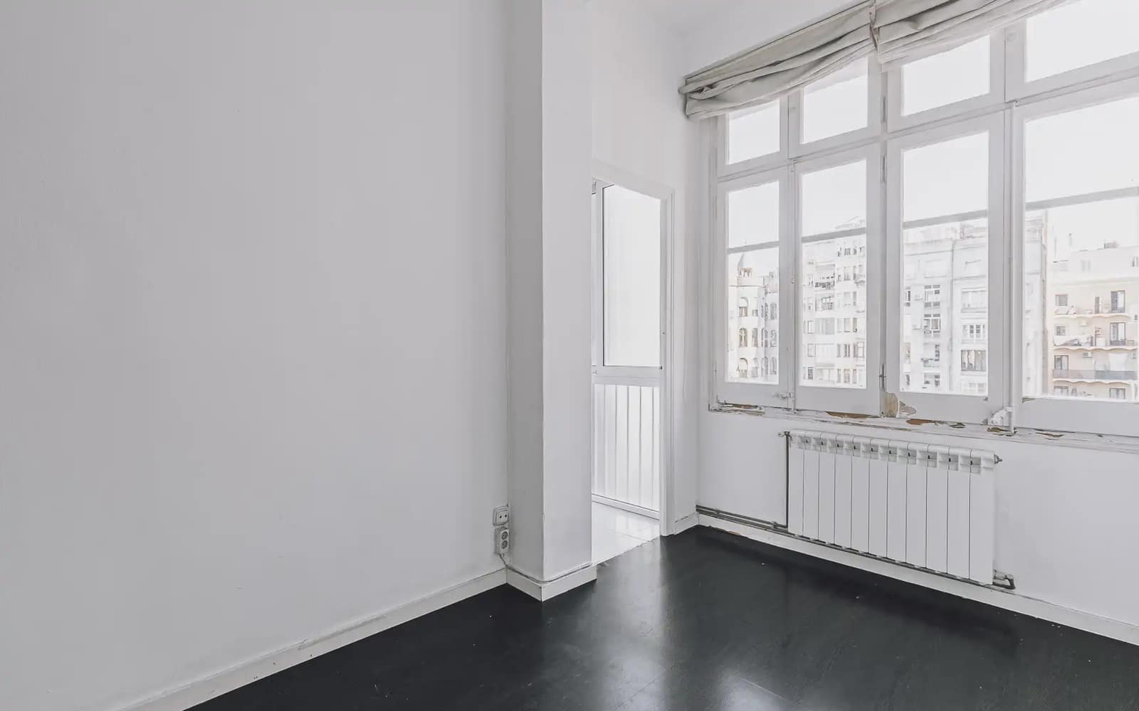 3 slaapkamer Flat te koop in Barcelona stad - € 579.000 (Ref: 10172968)