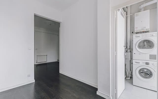 Piso de 3 habitaciones en L'Antiga Esquerra de L'Eixample, Barcelona ciudad en venta - 579.000 € (Ref: 10172968)