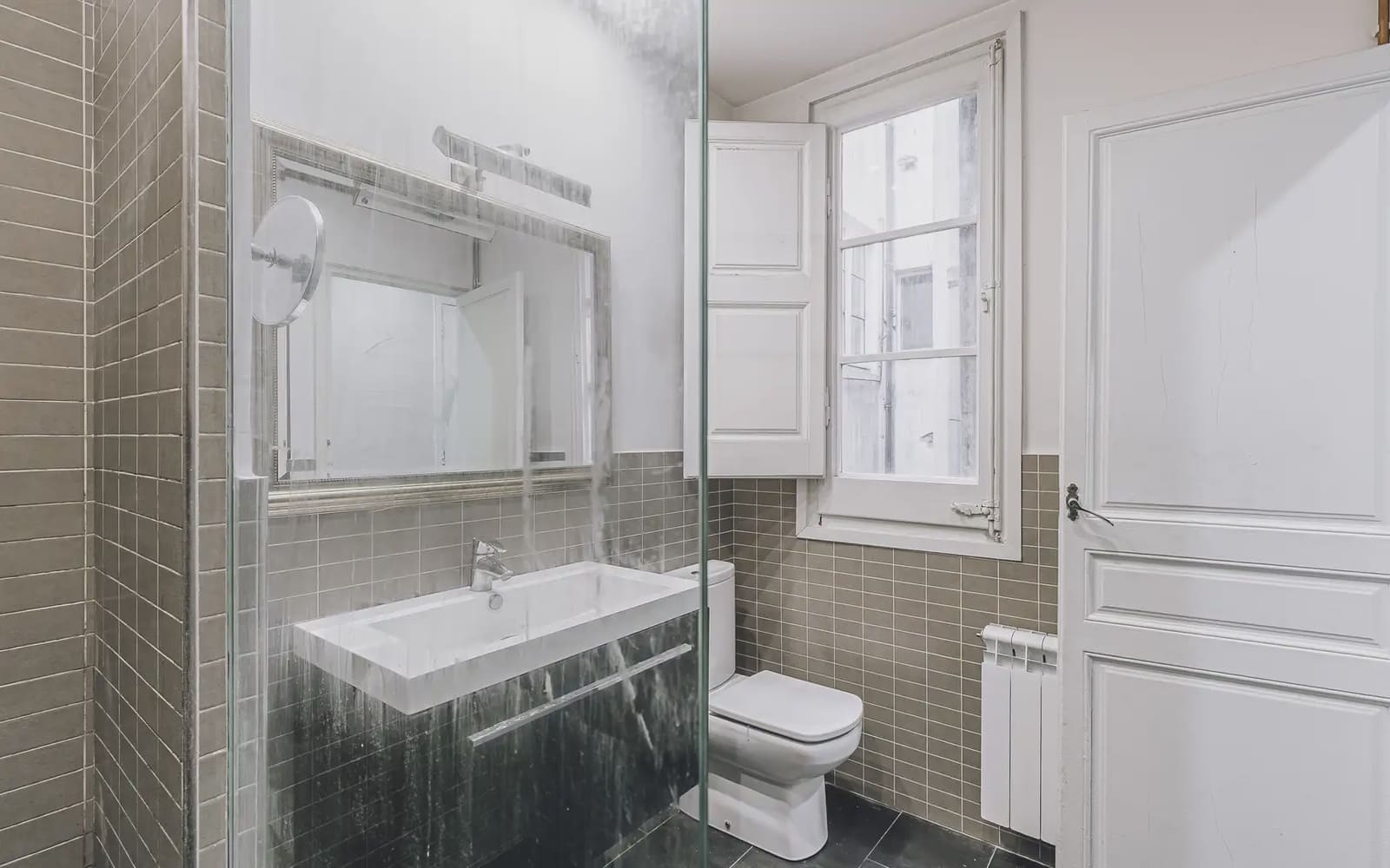 3 slaapkamer Flat te koop in Barcelona stad - € 579.000 (Ref: 10172968)