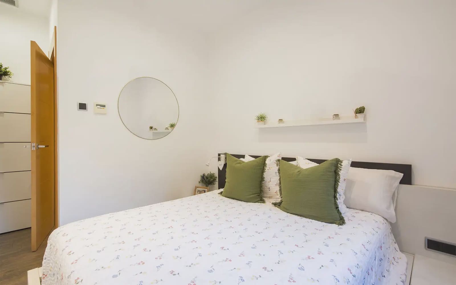 Chalet de 7 habitaciones en Sant Fost de Campsentelles en venta con garaje - 890.000 € (Ref: 10172970)
