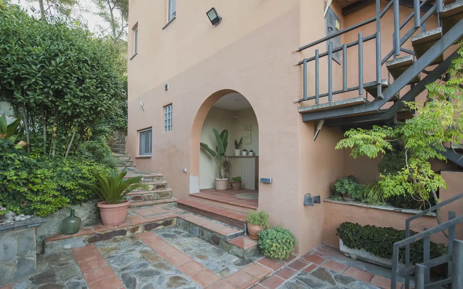 Chalet de 7 habitaciones en Sant Fost de Campsentelles en venta con garaje - 890.000 € (Ref: 10172970)