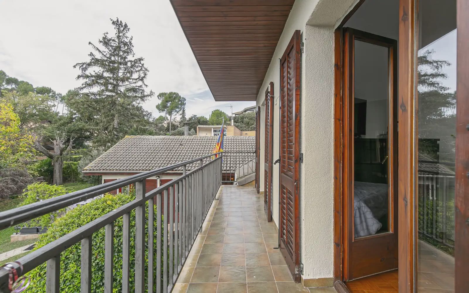 5 bedroom Villa for sale in Sant Fruitos de Bages with garage - € 459,000 (Ref: 10179416)