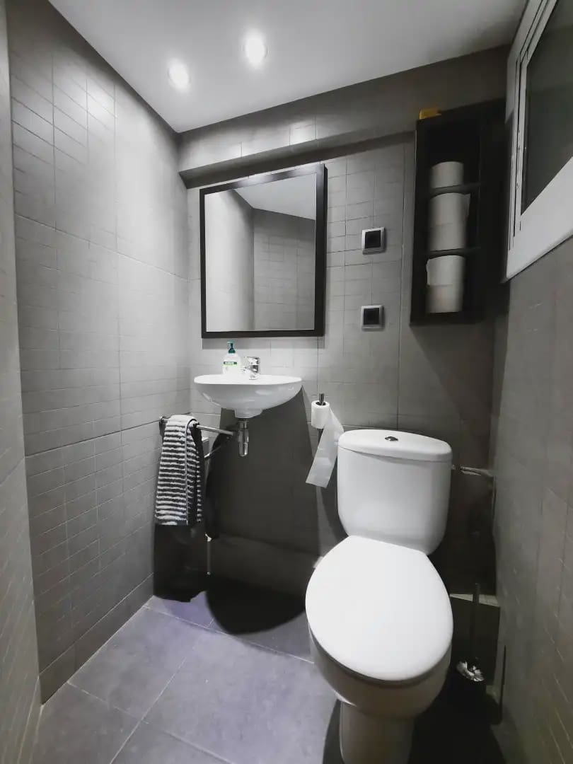 Office for rent in Barcelona city - € 1,275 (Ref: 10181683)