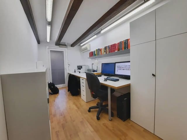 Bureau à louer à La Dreta de L'Eixample, Barcelone ville - 1 275 € (Ref: 10181683)