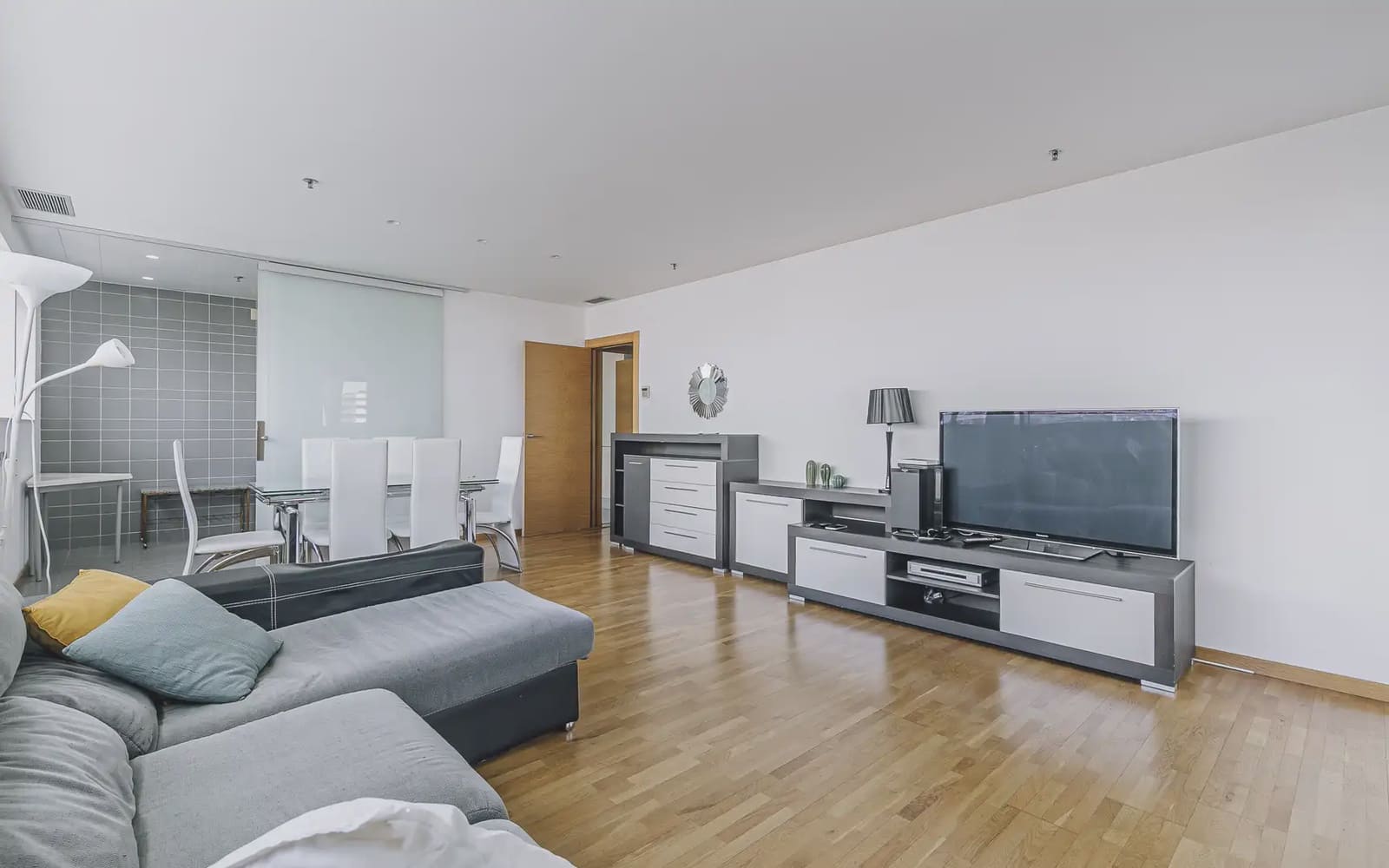2 sypialnia Mieszkanie na sprzedaż w L'Hospitalet de Llobregat z garażem - 588 000 € (Ref: 10181685)