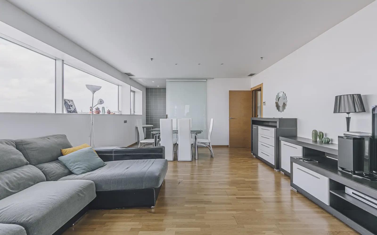 2 sypialnia Mieszkanie na sprzedaż w L'Hospitalet de Llobregat z garażem - 588 000 € (Ref: 10181685)