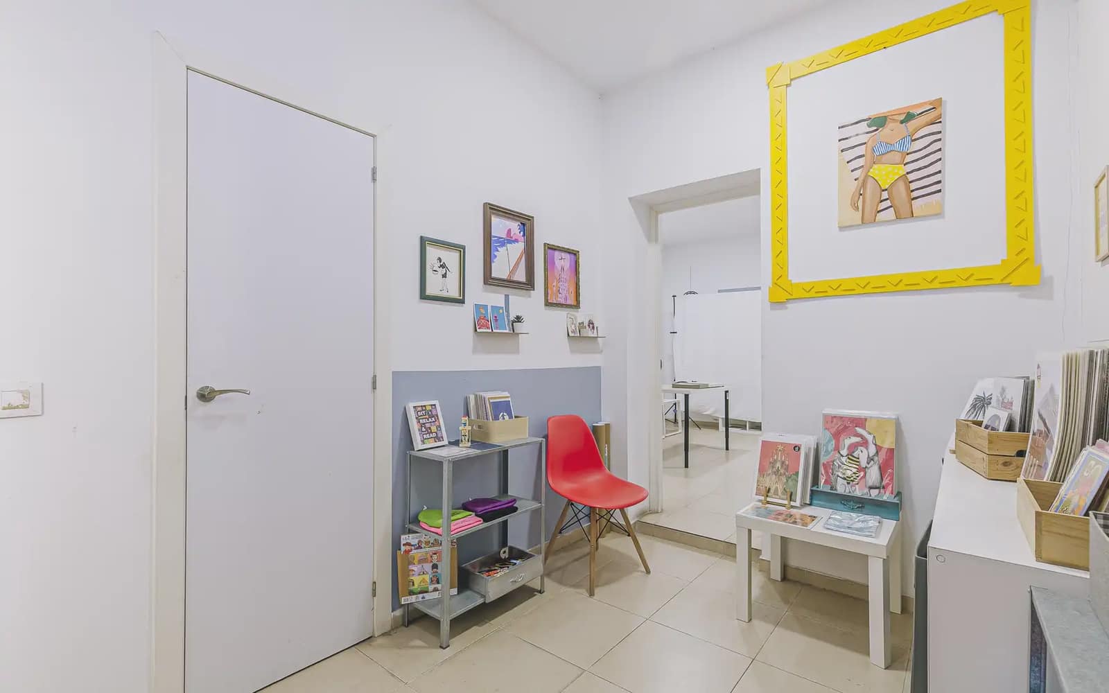 Erhverv til salg i Barcelona by - € 275.000 (Ref: 10182021)