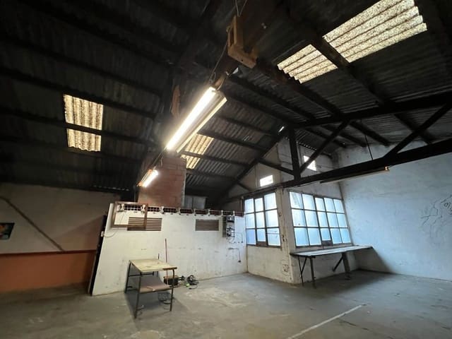 Bureau à vendre à El Poble Sec, Barcelone ville - 664 000 € (Ref: 8585139)