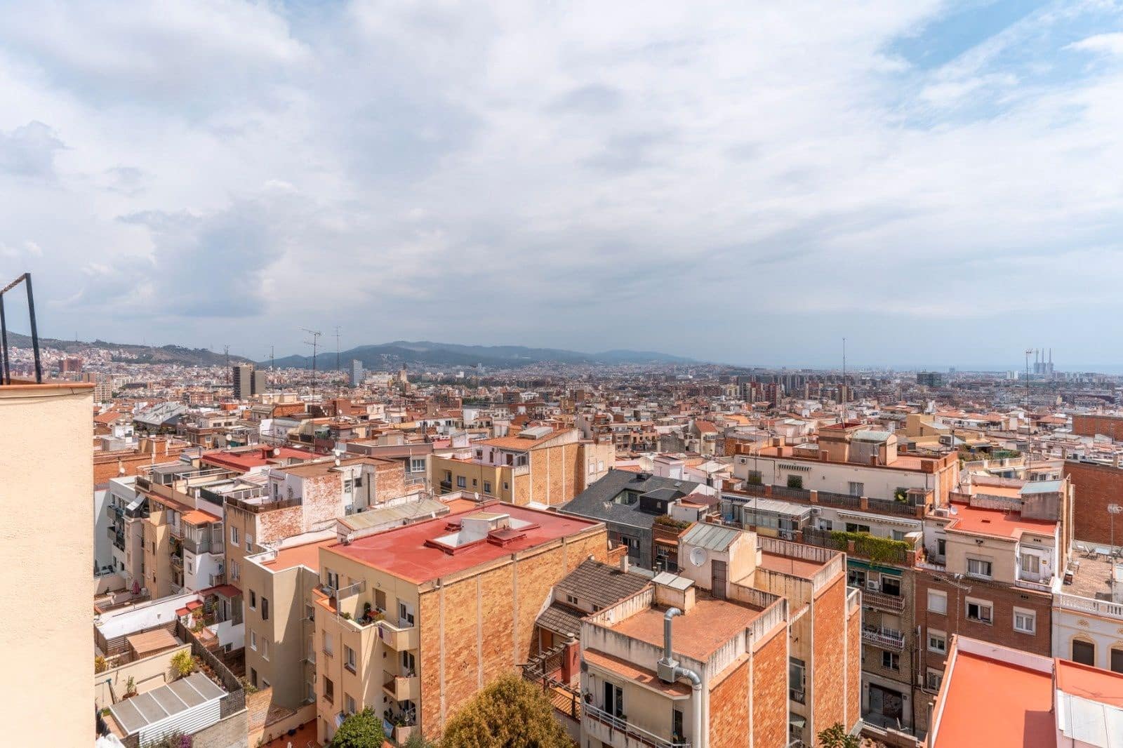 1 soveværelse Penthouse til salg i Barcelona by - € 280.000 (Ref: 8585144)