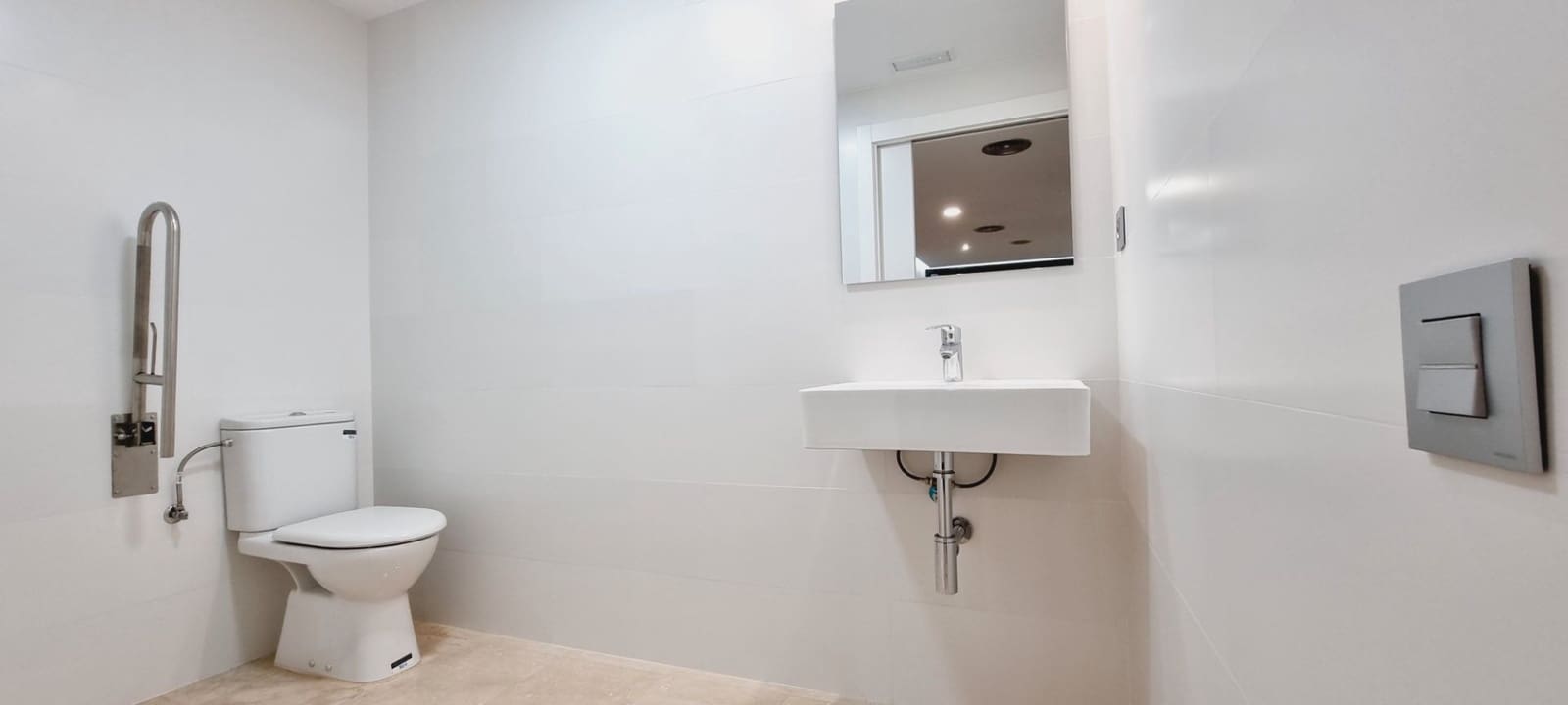 Kantoor te koop in Barcelona stad - € 285.000 (Ref: 8585157)