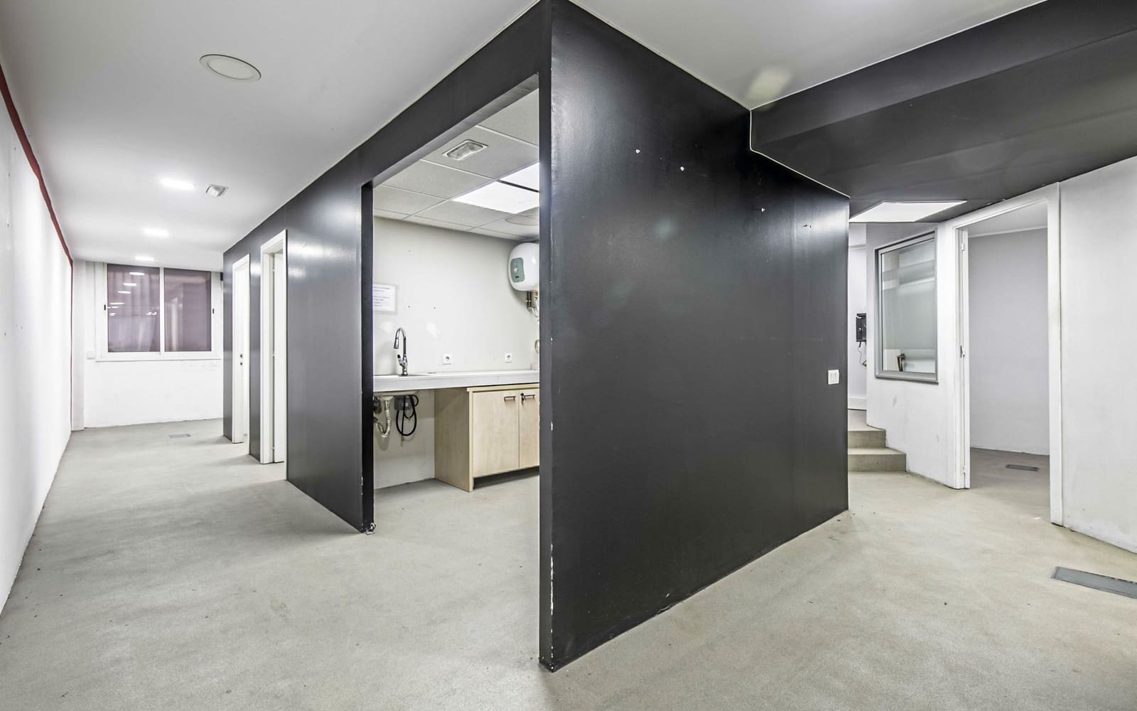 Kontor til salg i Barcelona by - € 495.000 (Ref: 8585178)