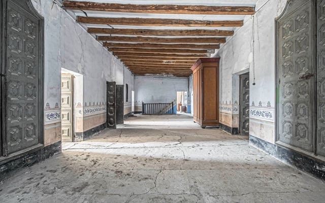 15 slaapkamer Finca/Landhuis te koop in Castellolí - € 475.000 (Ref: 8585185)