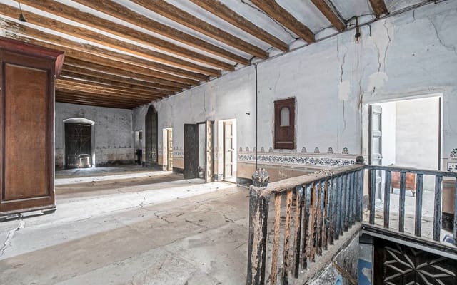 15 slaapkamer Finca/Landhuis te koop in Castellolí - € 475.000 (Ref: 8585185)