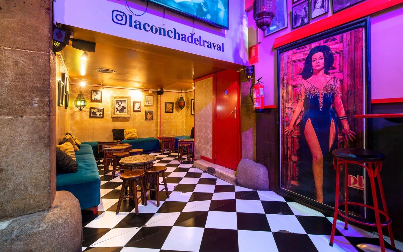 Commercieel te koop in Barcelona stad - € 390.000 (Ref: 8585188)