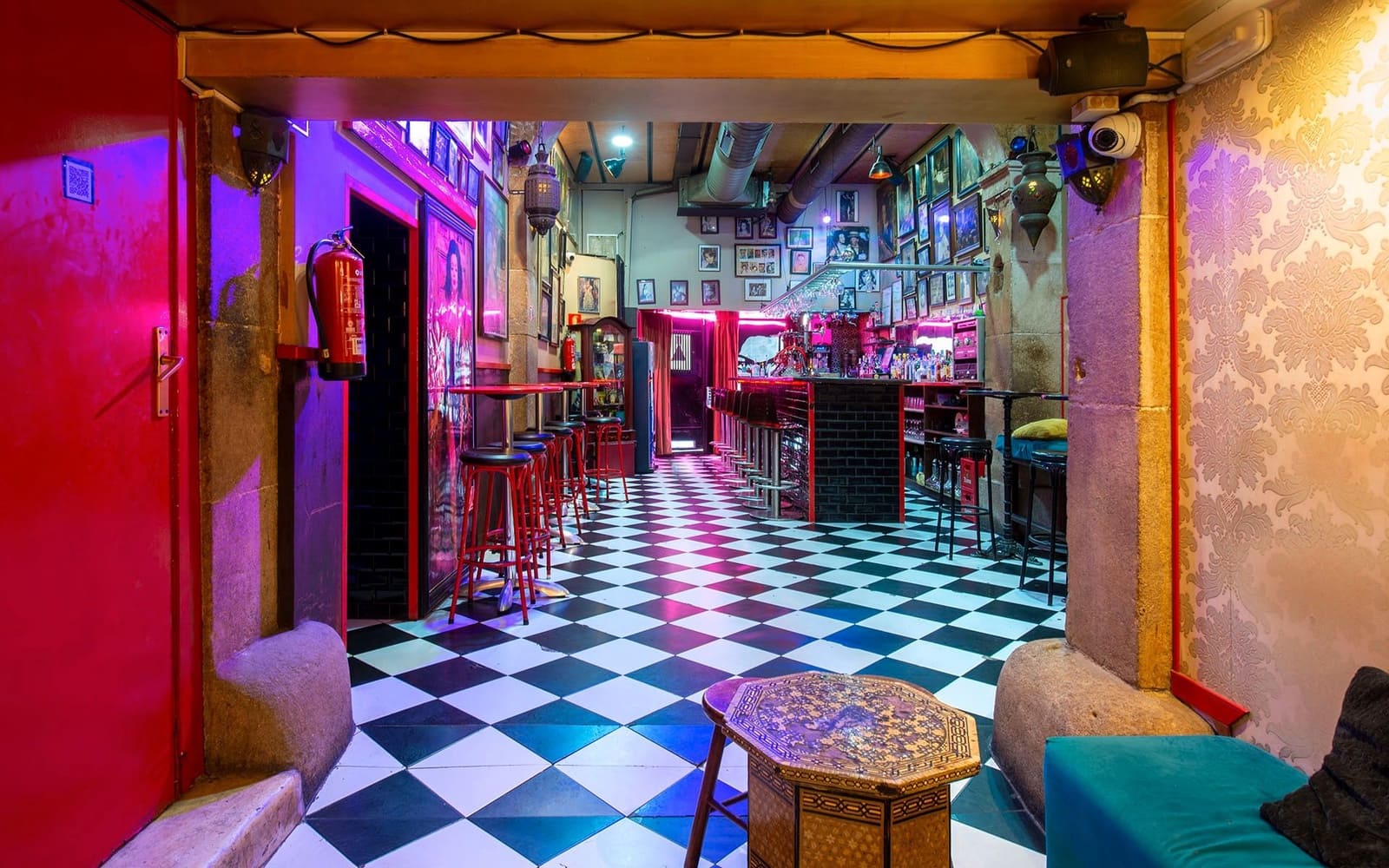 Commercieel te koop in Barcelona stad - € 390.000 (Ref: 8585188)