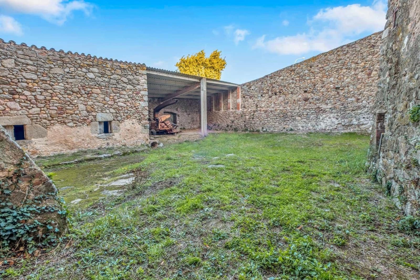 10 soverom Finca/Herregård til salgs i Santa Cristina d'Aro - € 980 000 (Ref: 8585191)