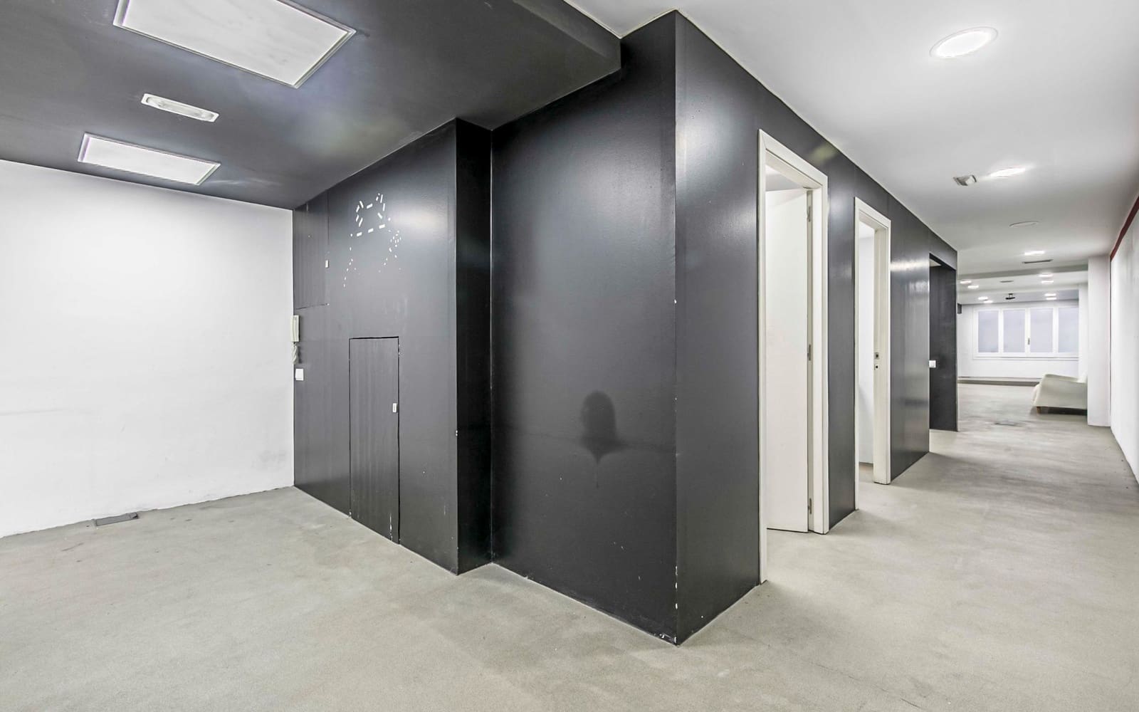 Komercyjne na sprzedaż w Miasto Barcelona - 495 000 € (Ref: 8585194)