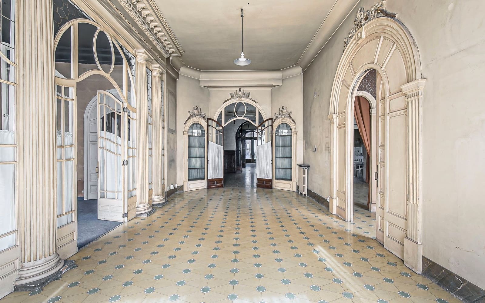 10 soveværelse Byhus til salg i Reus med garage - € 2.100.000 (Ref: 8585202)