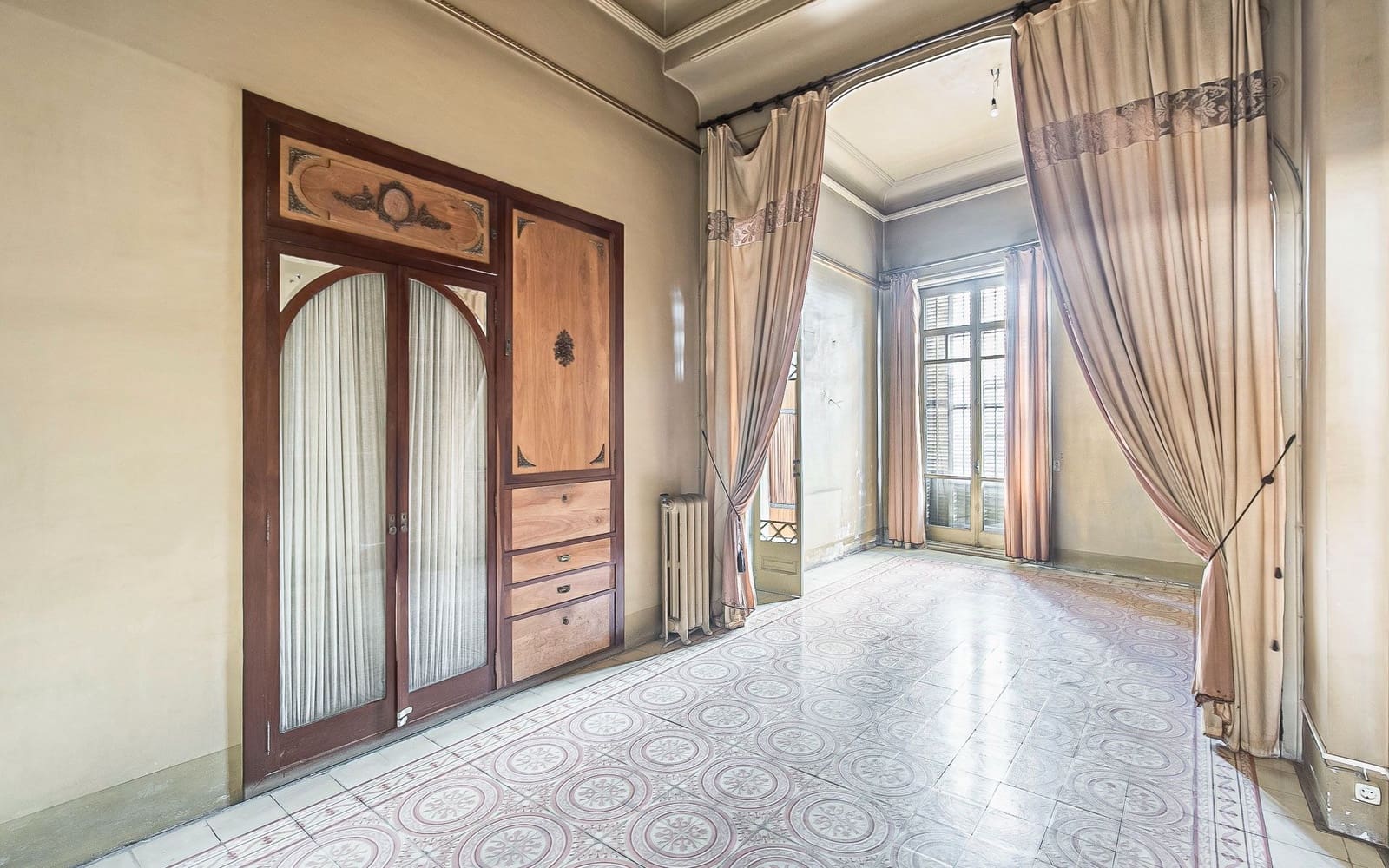 10 soveværelse Byhus til salg i Reus med garage - € 2.100.000 (Ref: 8585202)