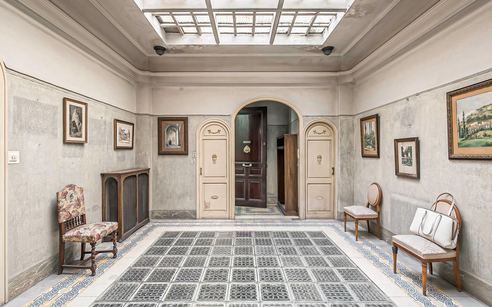 10 soveværelse Byhus til salg i Reus med garage - € 2.100.000 (Ref: 8585202)