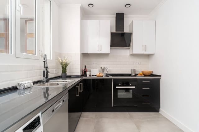 5 soveværelse Lejlighed til salg i La Nova Esquerra de L'Eixample, Barcelona by - € 1.150.000 (Ref: 8585205)