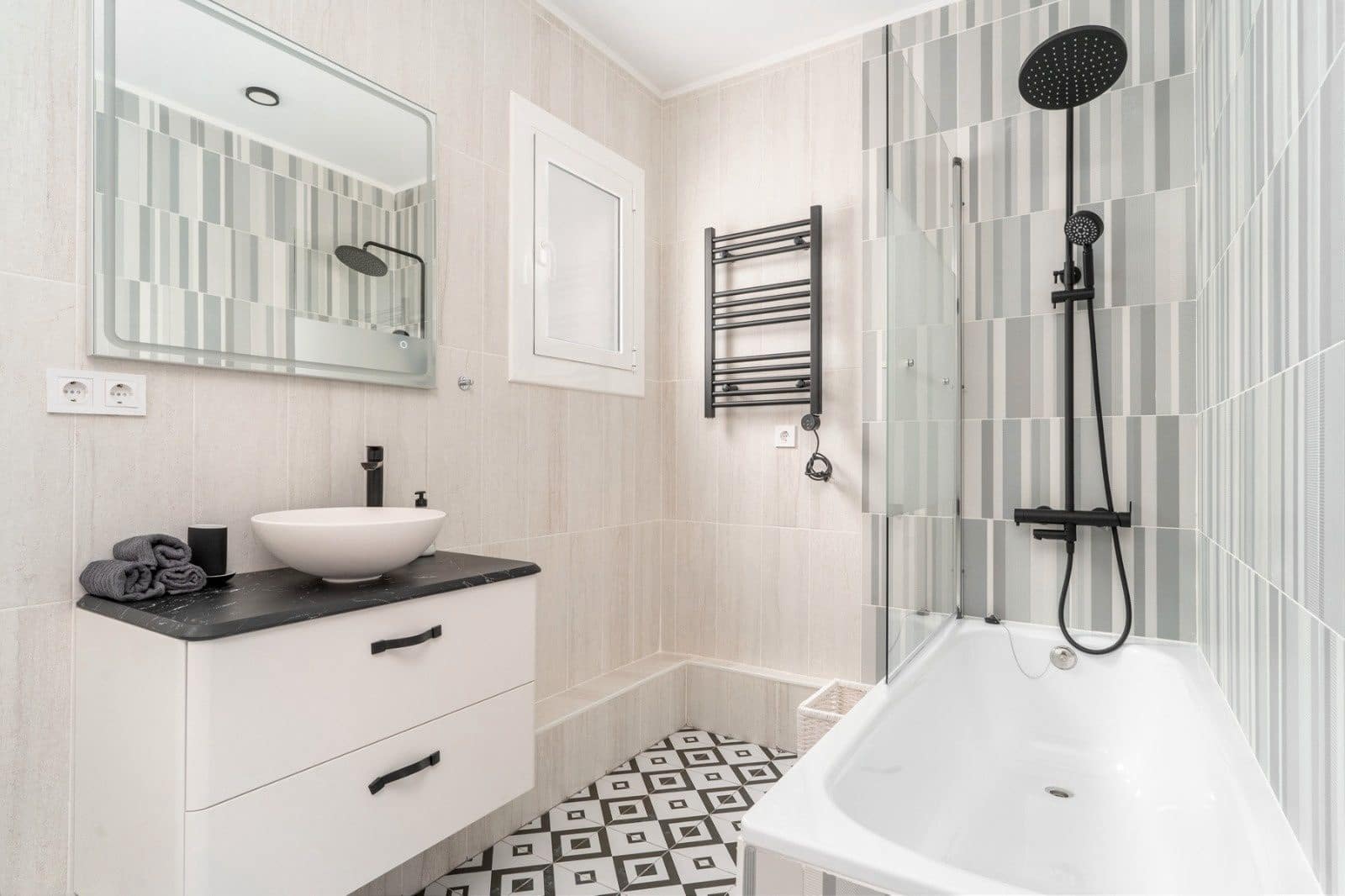 5 Zimmer Wohnung zu verkaufen in Barcelona Stadt - 1.150.000 € (Ref: 8585205)