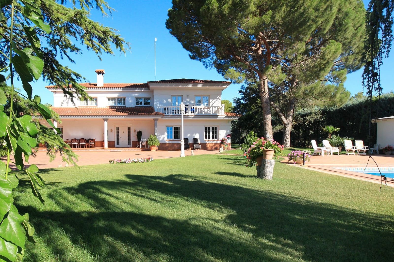 4 soverom Villa til salgs i Albacete by med svømmebasseng garasje - € 650 000 (Ref: 8585220)