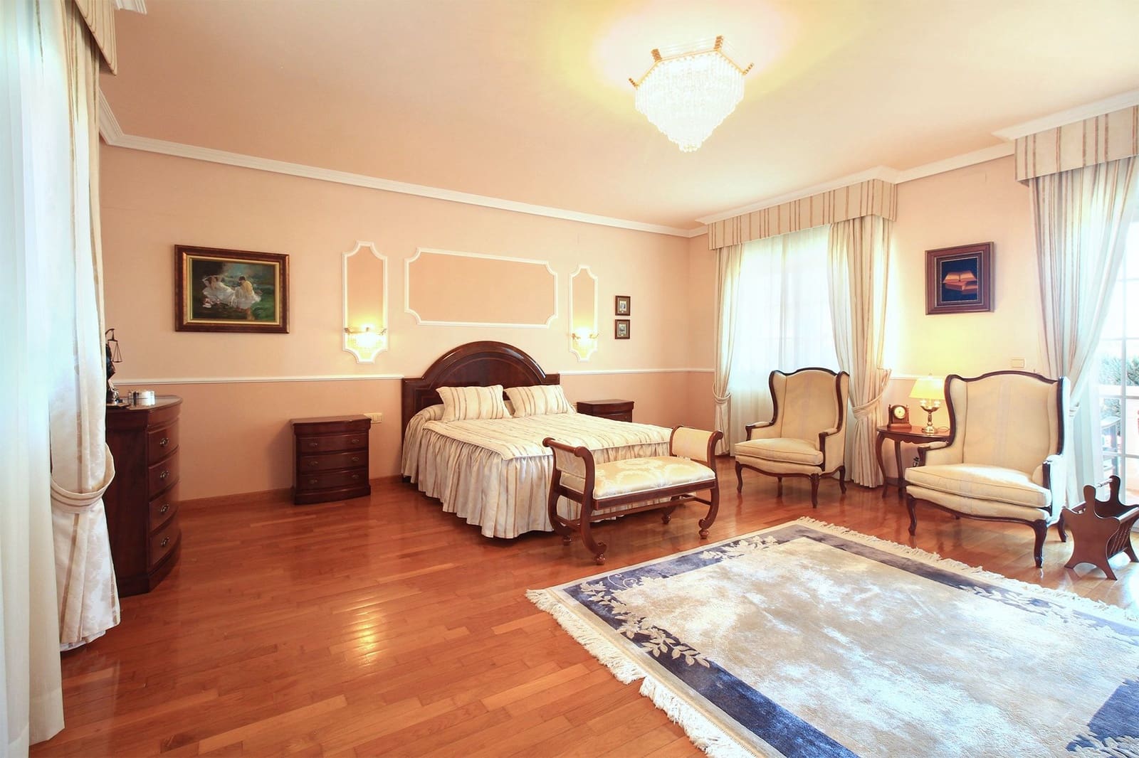 4 soverom Villa til salgs i Albacete by med svømmebasseng garasje - € 650 000 (Ref: 8585220)