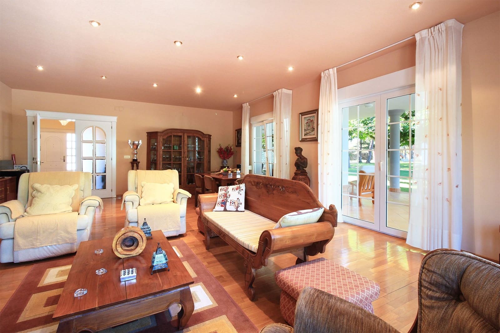 4 soverom Villa til salgs i Albacete by med svømmebasseng garasje - € 650 000 (Ref: 8585220)