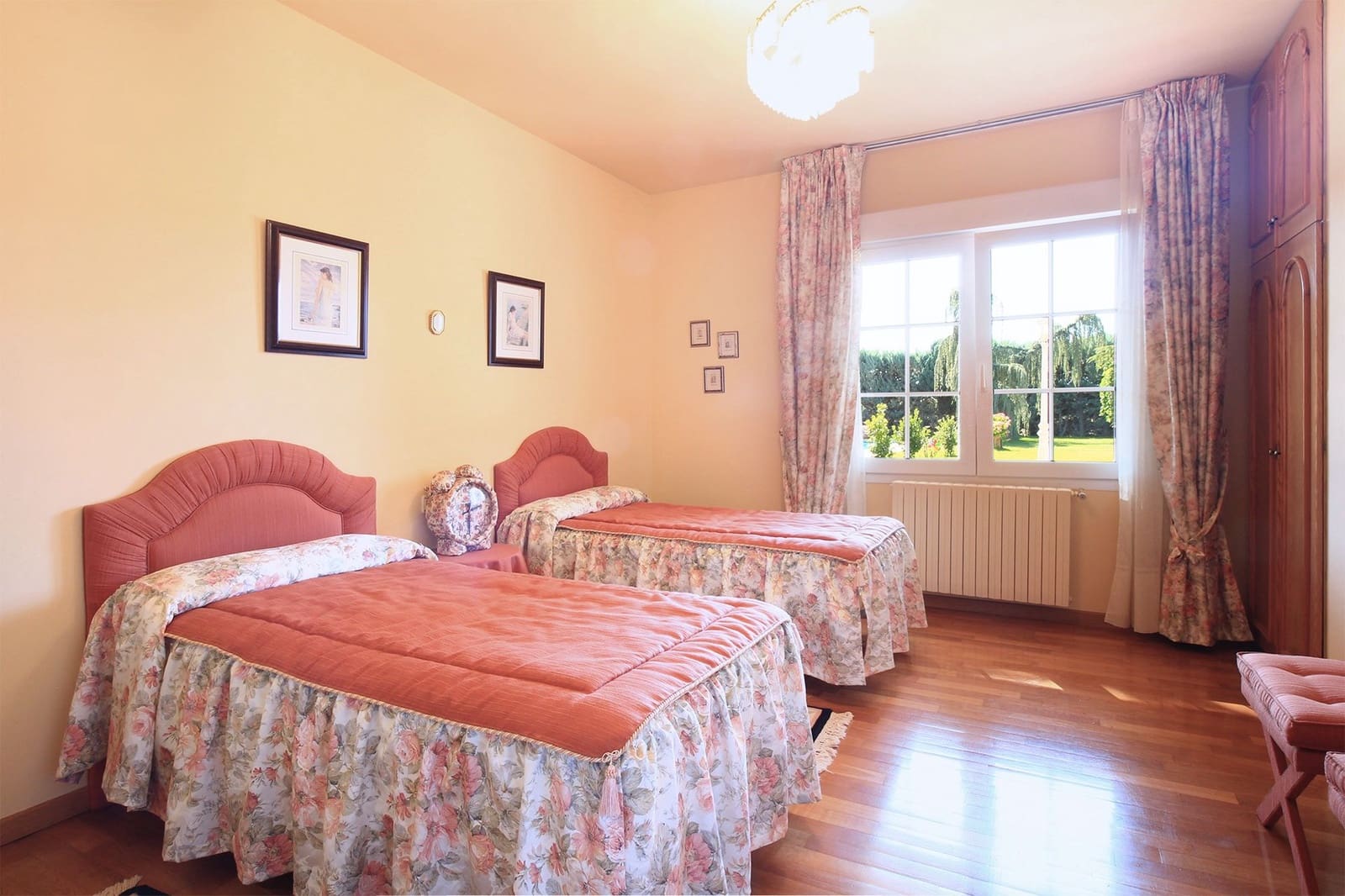 4 soverom Villa til salgs i Albacete by med svømmebasseng garasje - € 650 000 (Ref: 8585220)