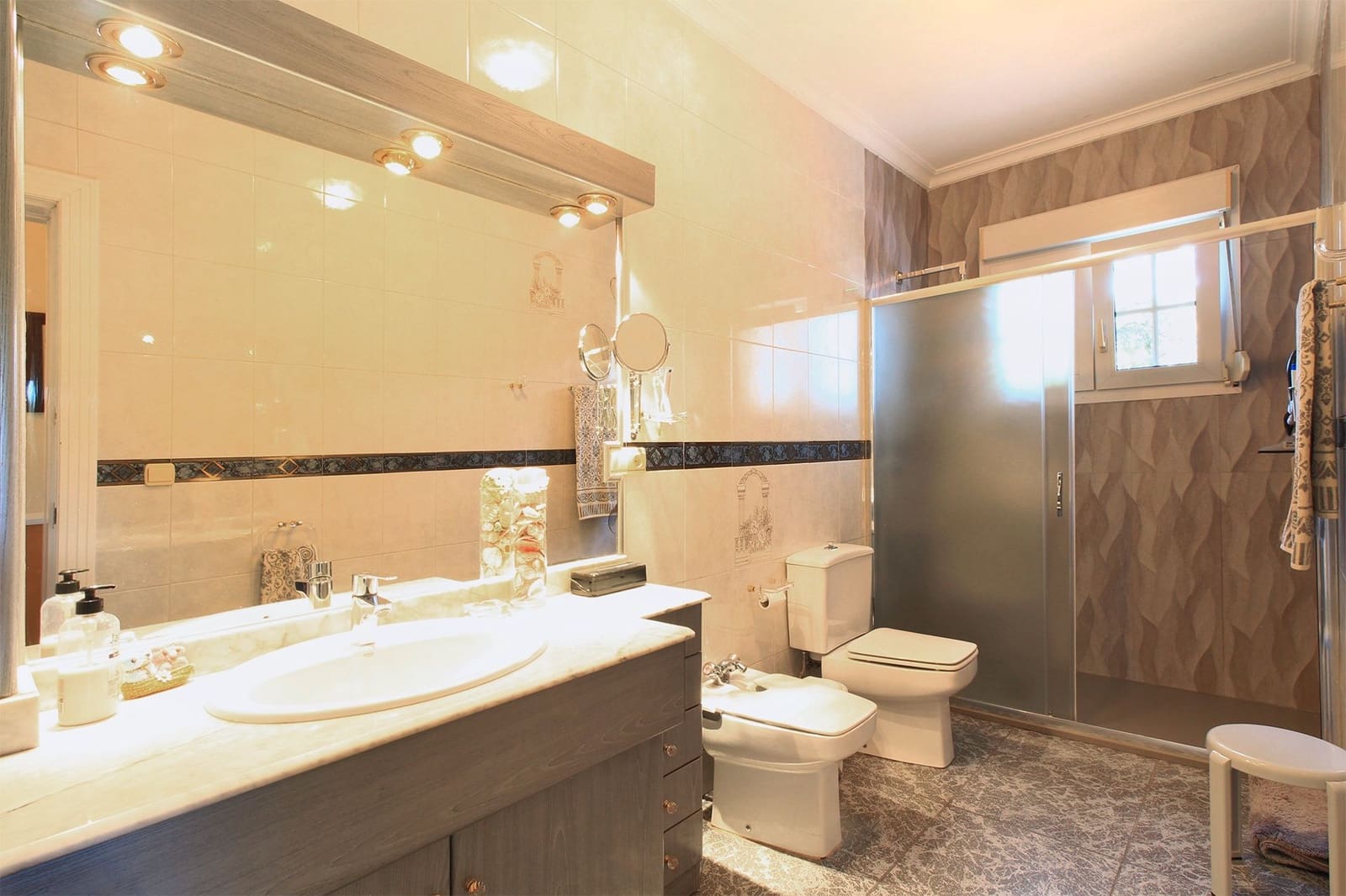 4 soverom Villa til salgs i Albacete by med svømmebasseng garasje - € 650 000 (Ref: 8585220)