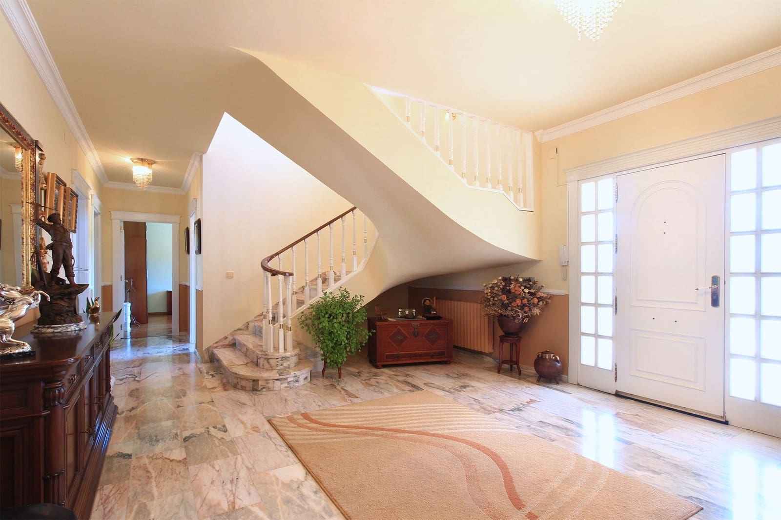 4 soverom Villa til salgs i Albacete by med svømmebasseng garasje - € 650 000 (Ref: 8585220)