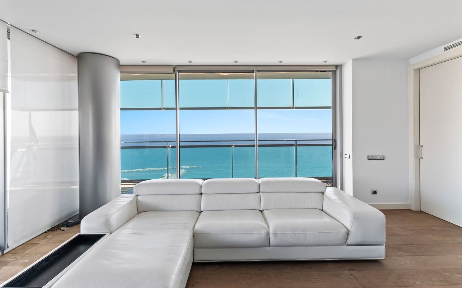 3 soveværelse Lejlighed til salg i Barcelona by med swimmingpool garage - € 1.690.000 (Ref: 8585227)