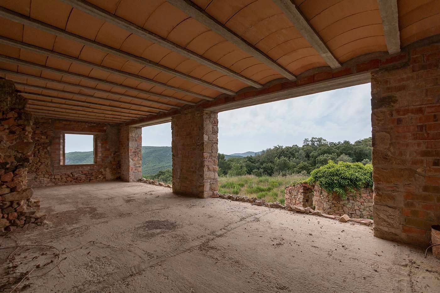 8 soveværelse Finca/Landehus til salg i Cruilles Monells i Sant Sadurni de I'Heura - € 1.000.000 (Ref: 8585235)
